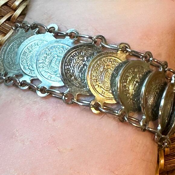 Vintage 1970s Republic of San Marino Souvenir Hamsa Coin Link Travel‎ Bracelet - Picture 8 of 8